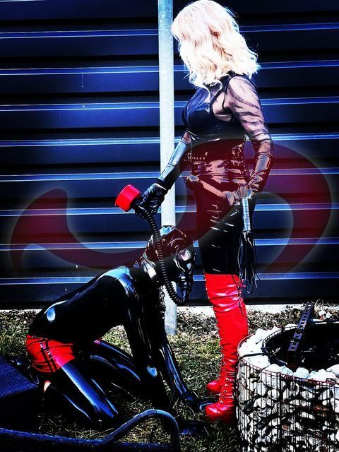 Domina | BDSM: Bild Domina Selina de Nika in Wals