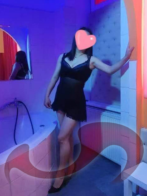 Asia Girls: Bild Asia Girl Tina in Wien