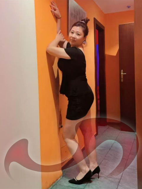 Asia Girls: Bild Asia Girl Feifei in Wien Asia Girls: Bild Asia Girl Feifei in Wien