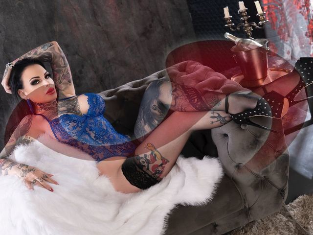 Girls | Models | Callgirls: Bild Sabine Rouge in Wals/Salzburg