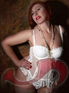Girls | Models | Callgirls: Bild Amanda R. in Sattledt