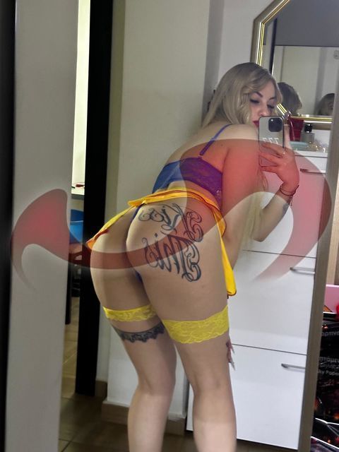 Girls | Models | Callgirls: Bild Karla K. in Krems