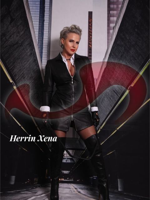 Domina | BDSM: Bild Herrin Xena in Wals/Salzburg