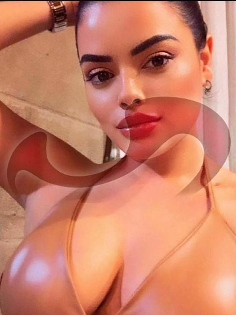 Girls | Models | Callgirls: Bild Kardashian in Schrding