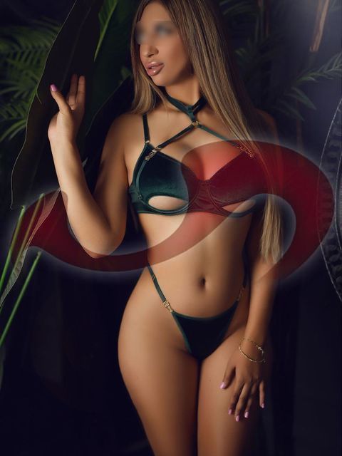 Girls | Models | Callgirls: Bild Anisia in Wien