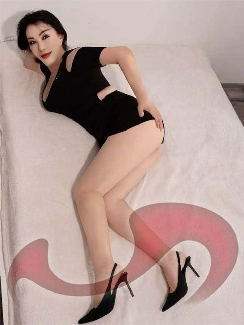 Asia Girls: Bild Asia Girl Luna in Kremsmnster
