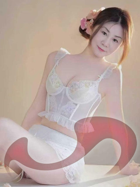 Girls | Models | Callgirls: Bild Lilli China, HOT in St. Valentin