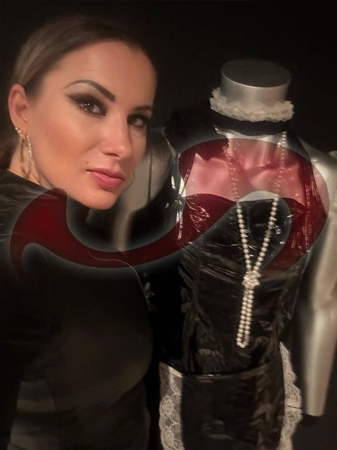 Domina | BDSM: Bild Herrin Chris Dea in Dürrenmoos Domina | BDSM: Bild Herrin Chris Dea in Dürrenmoos