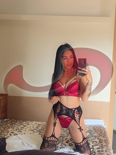 Girls | Models | Callgirls: Bild Amira in Innsbruck