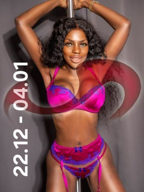  Liebesperle Naomi  in Tirol  / Rosenheim , Tegernseestra�e 15 