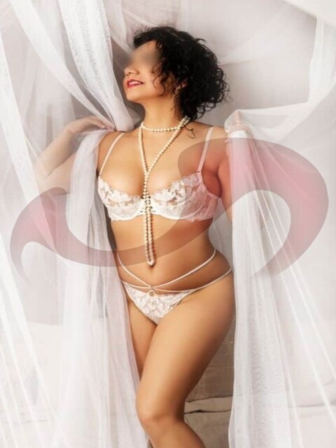 - Girls | Models | Callgirls:  Stella  in Wien  / Wien , Murlingengasse 7