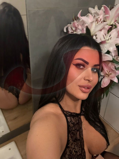 - Girls | Models | Callgirls: Angelina in Niederösterreich / Leobersdorf , Aredstrasse 24