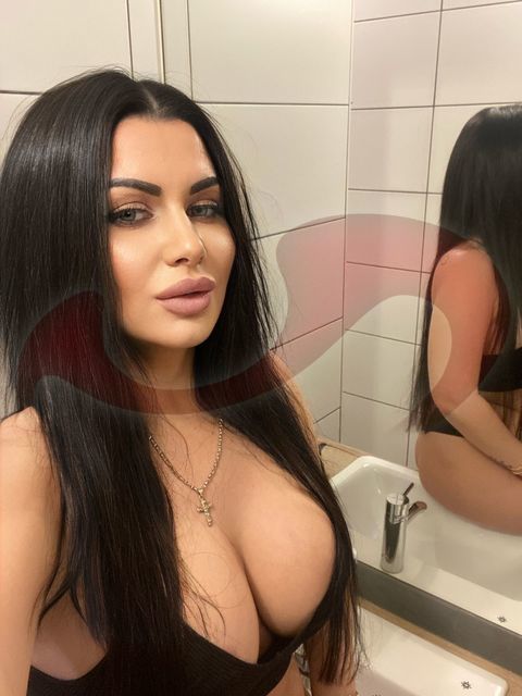  Angelina  in K&auml;rnten  / Klagenfurt , St. Ruprechter Stra�e 23 