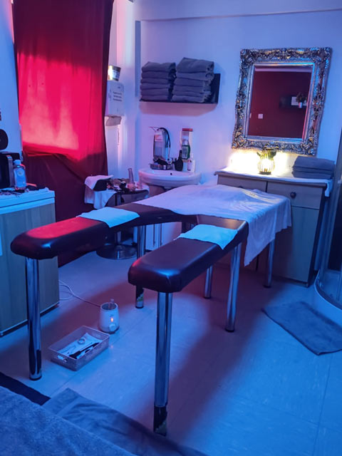 - Girls | Models | Callgirls:  JANETT, mit Ihren BABY- DOLL'S !  in Oberösterreich  / Linz , Bäckermühlweg / TOREINFAHRT ZU RUBENSSTRASSE 45 A /