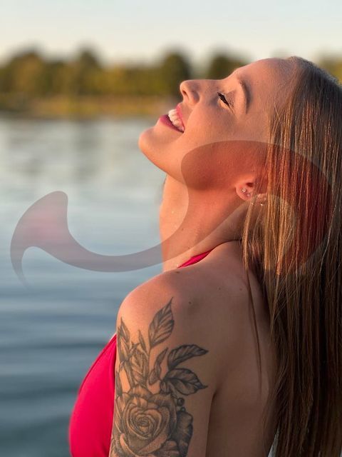 - Massage Studios | Erotikmassage: Ashanti, Ungarische Göttin in Oberösterreich / Leonding , Kornstraße