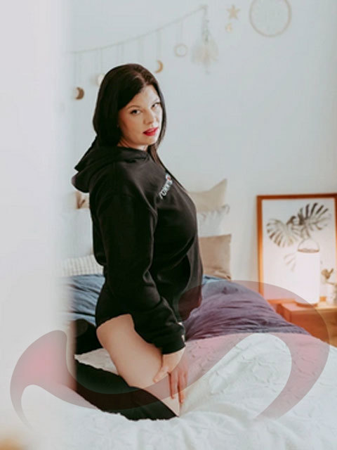  Jenny  in Oberösterreich  / Pasching , Kremstal Bundesstrae 5 / 