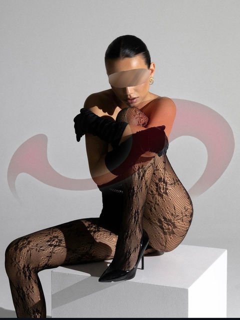 - Girls | Models | Callgirls: Luisa in Oberösterreich / Pasching , Kremstal Bundesstraße 5