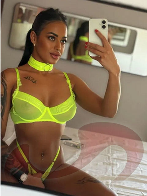 Erika in Wien / Wien , Zollgasse 3